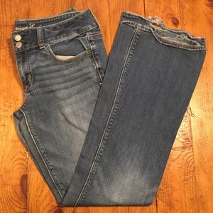 AE Artist Bootcut Jeans - Size 8